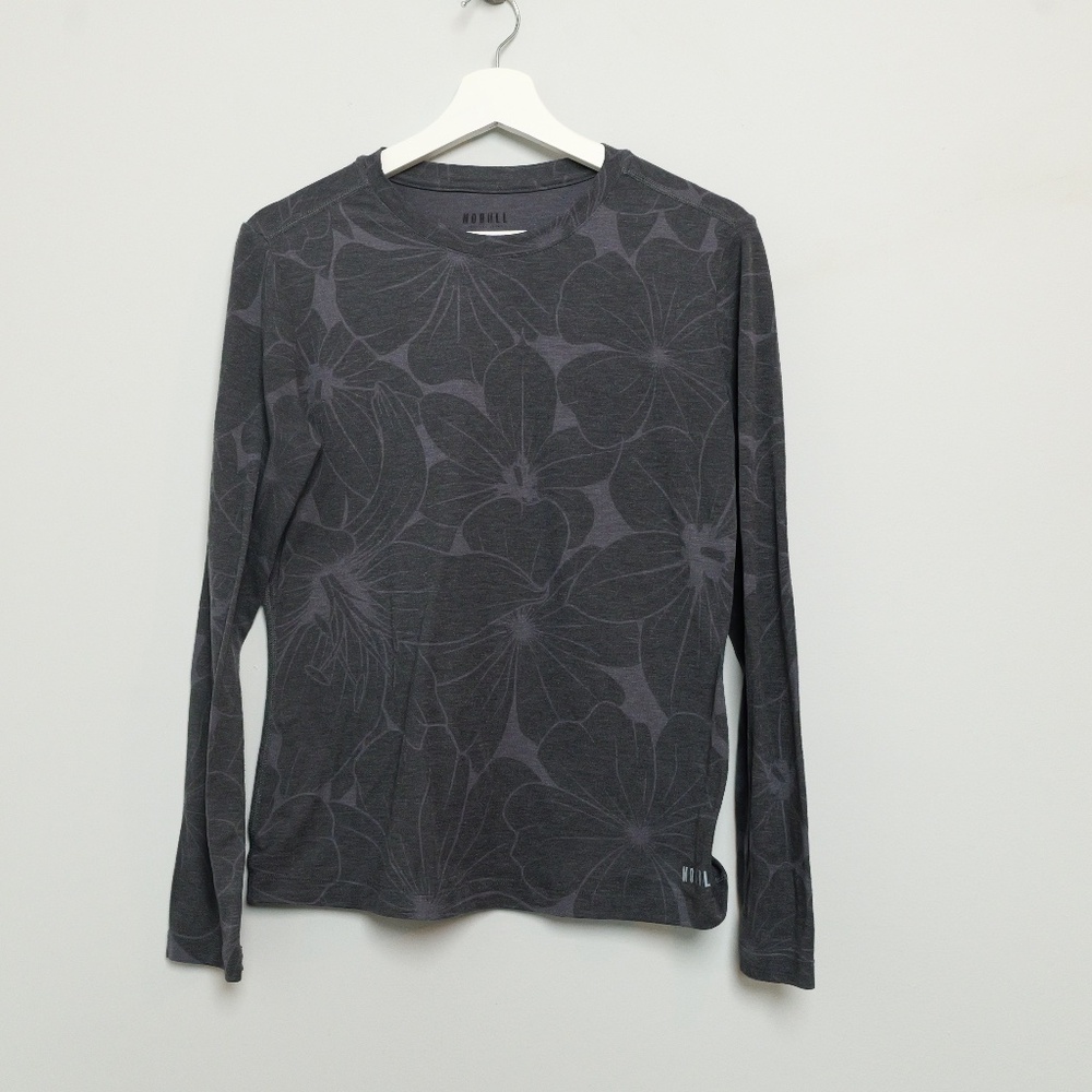 NOBULL women's Floral LS Size small